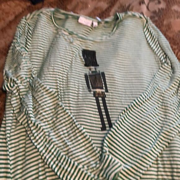 Kim Rogers size PXL drummer boy tee new w/o tags - Picture 2 of 4